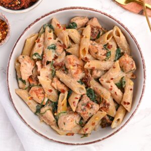 healthy Tuscan chicken pasta