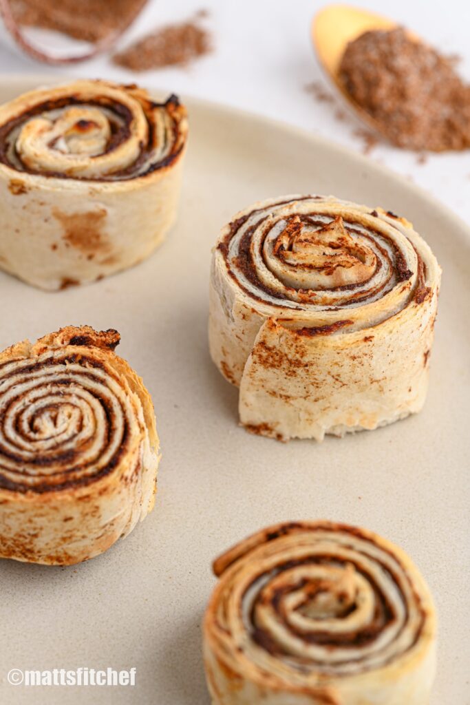 cinnamon tortilla rolls