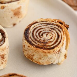 cinnamon tortilla rolls