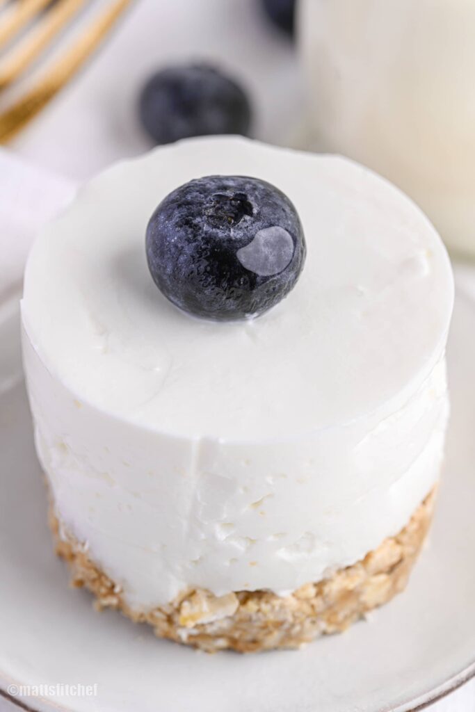 Single serve no bake cheesecake with Greek yogurt