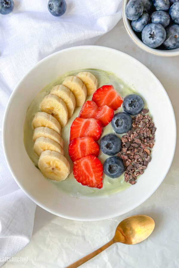 matcha yogurt bowl