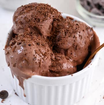 TikTok viral cottage cheese ice cream with chocolate healthy recipe