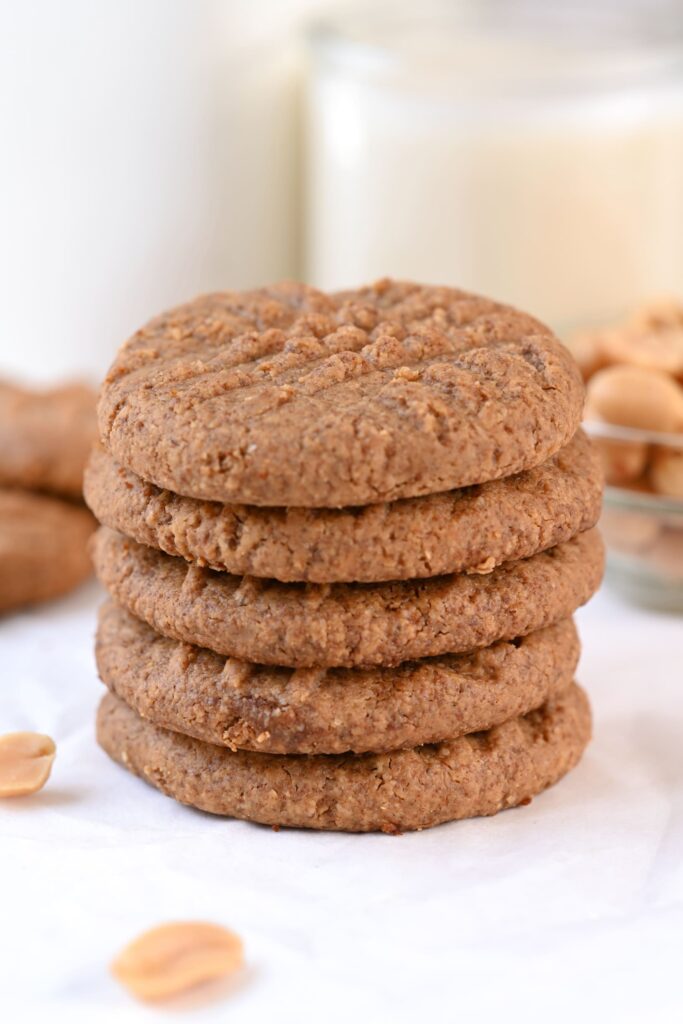 vegan peanut butter cookies with 3 ingredients