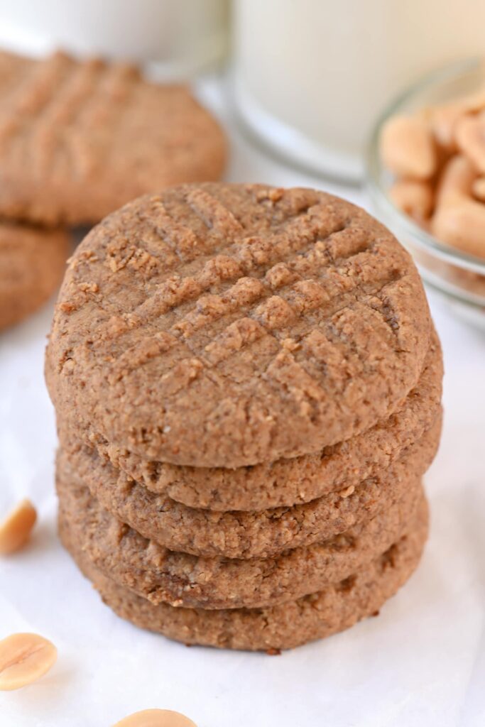 eggless peanut butter cookies with 3 ingredients