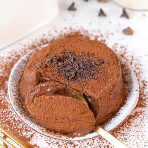 Frozen chocolate mousse cake | New Zealand Woman's Weekly Food