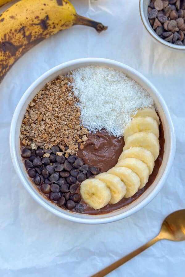 Chocolate smoothie bowl with protein powder