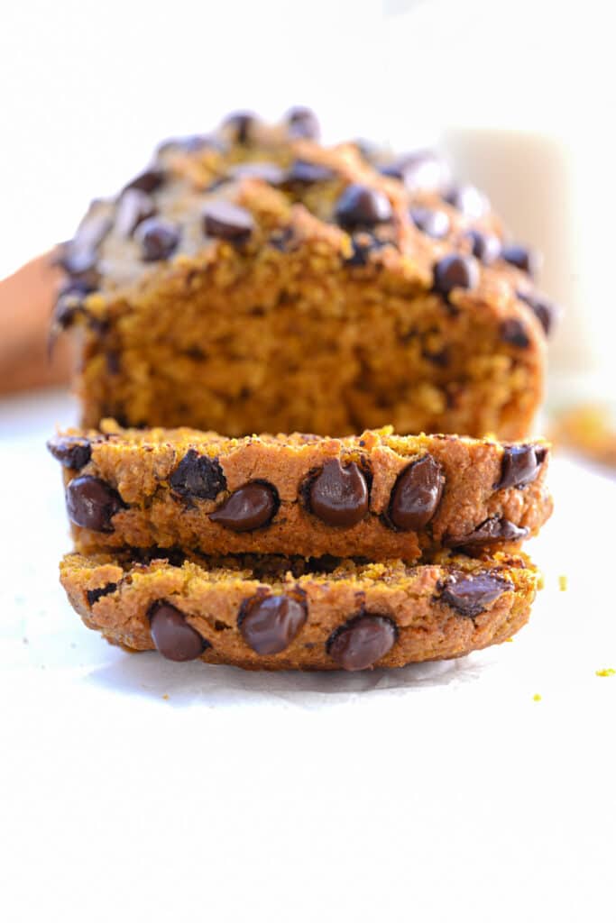 healthy pumpkin loaf with chocolate chips