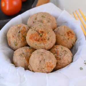 Quick and easy chicken meatballs