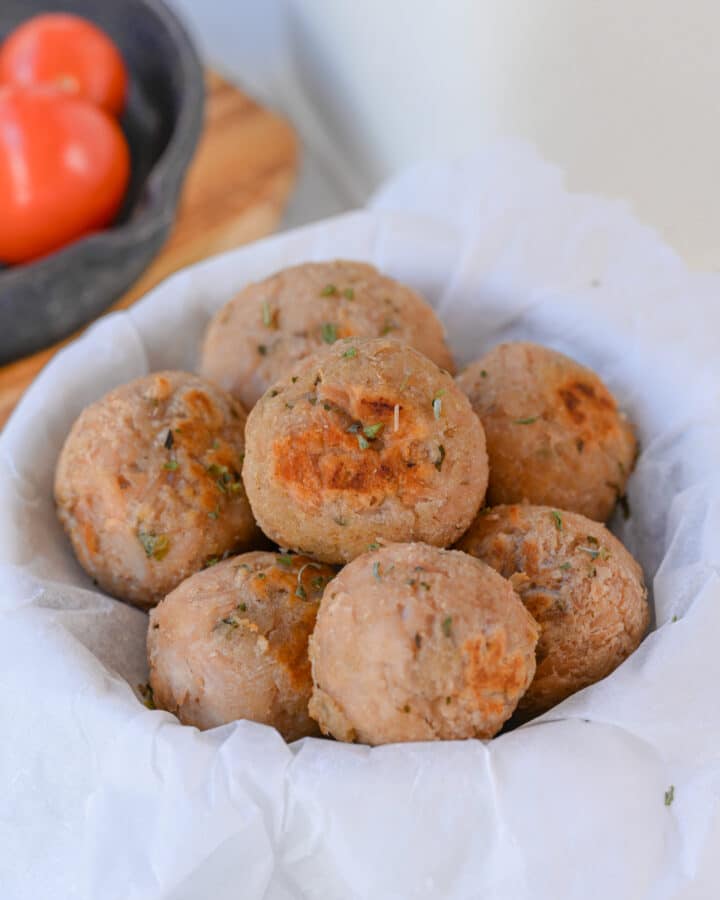 Easy Chicken Meatballs