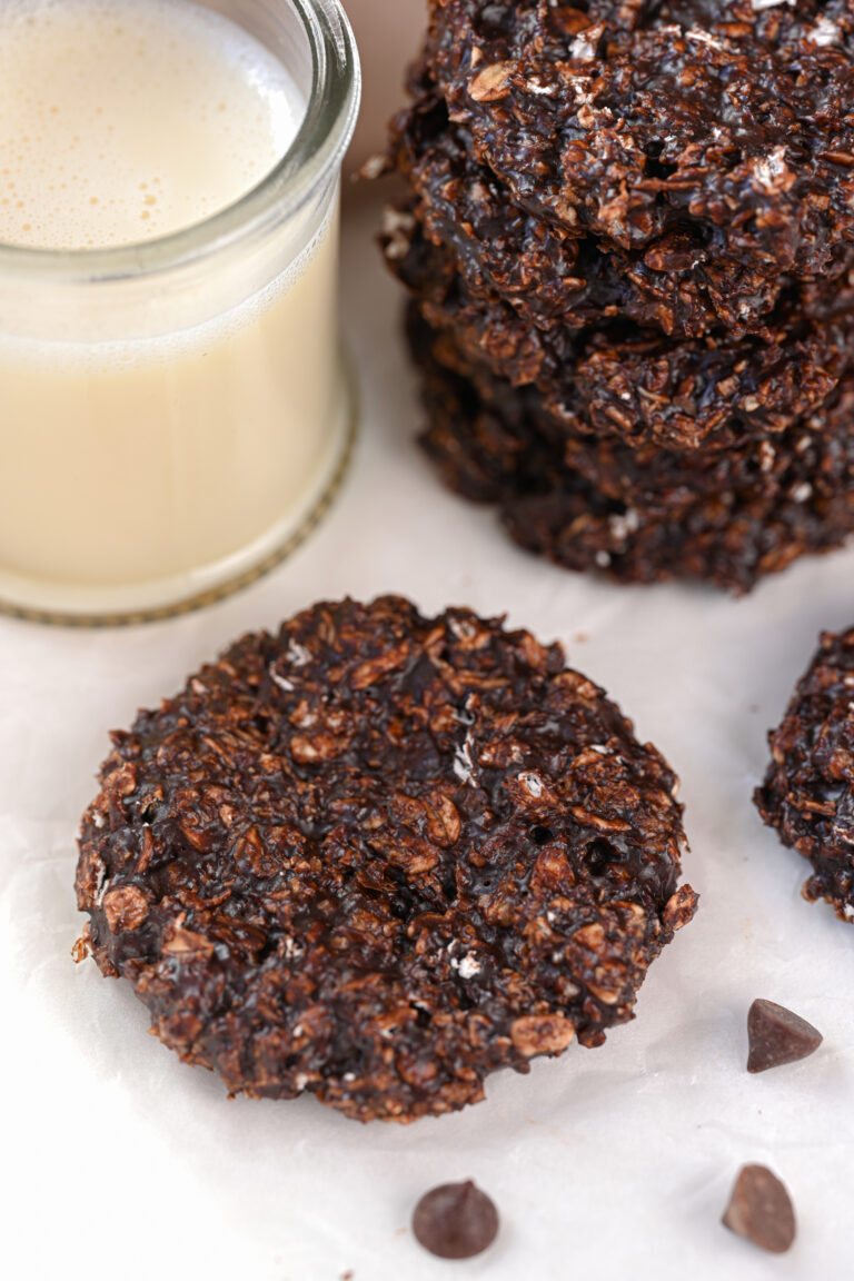 No Bake Chocolate Oatmeal Cookies