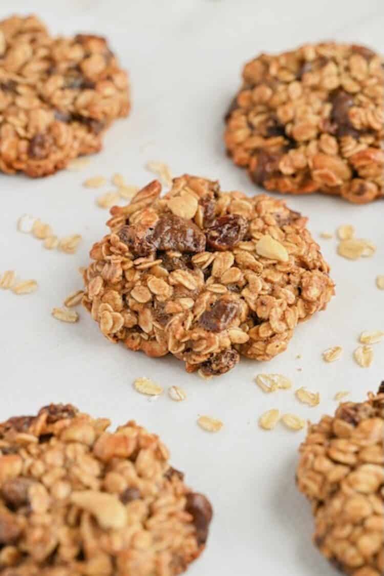 Healthy Oatmeal Raisin Cookies