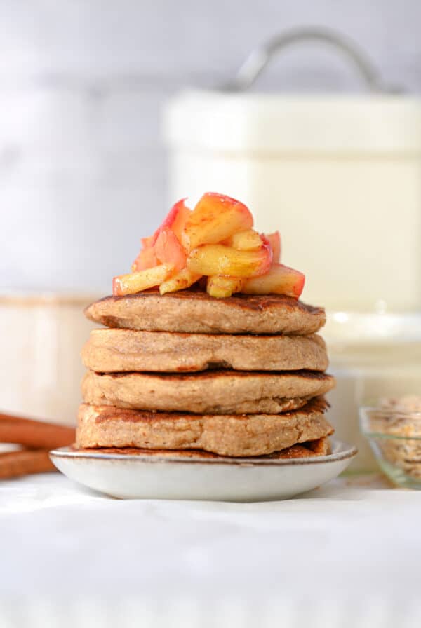 Healthy Apple Pancakes