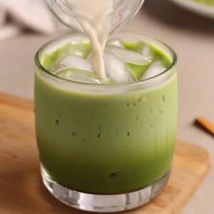 iced matcha latte