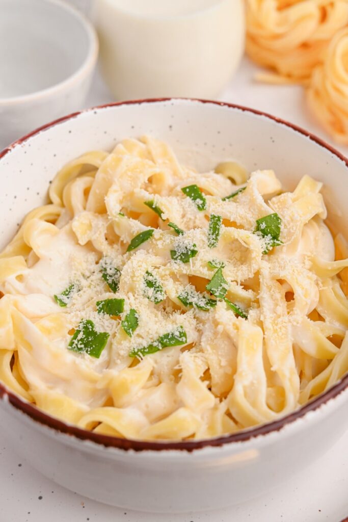 Cottage cheese Alfredo pasta sauce