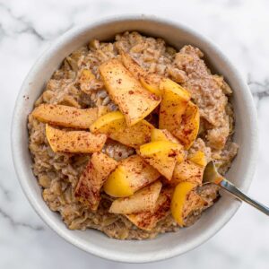 Apple Cinnamon Oatmeal