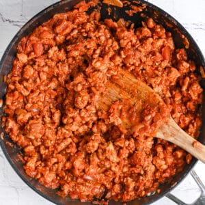 Cooked ground turkey in marinara sauce