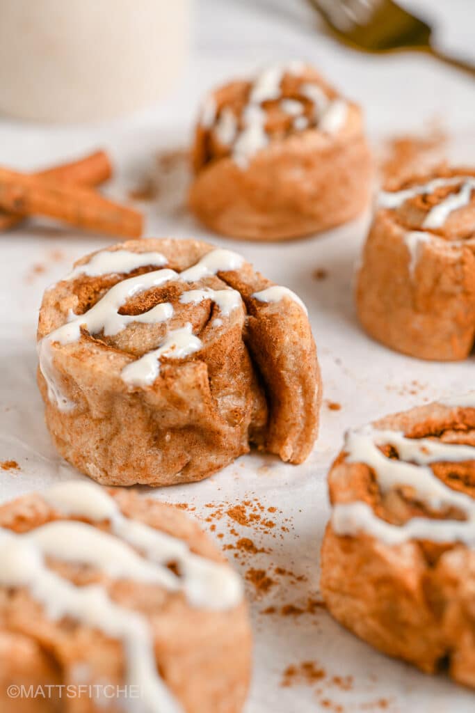 Protein Cinnamon Rolls from the Side