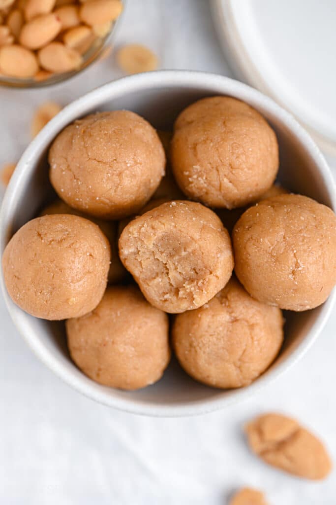 Peanut Butter Protein Balls