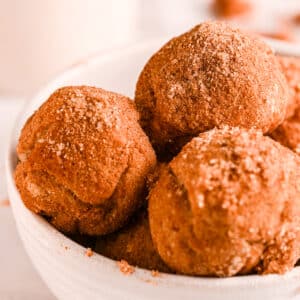 3 Ingredient Donut Holes