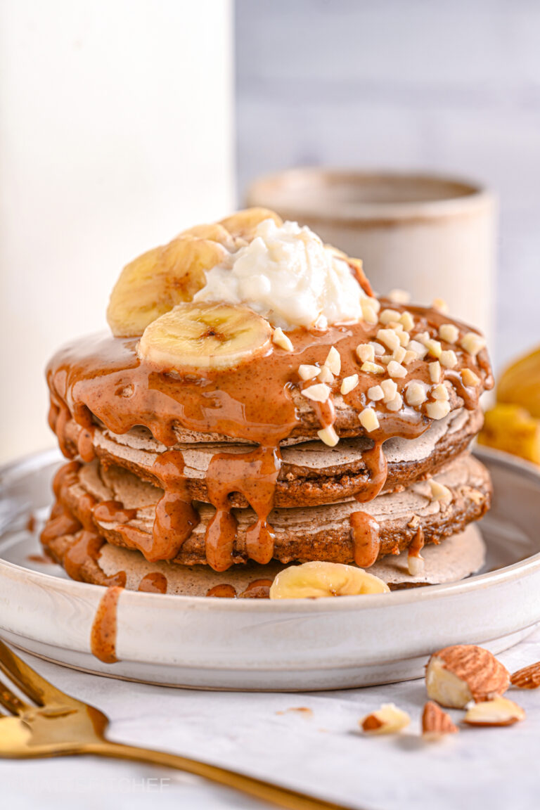 Picture of Healthy Almond Flour Pancakes {10 minute easy recipe}