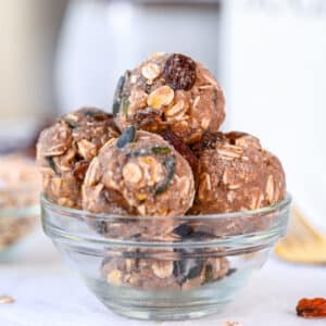 Peanut Butter Oatmeal Balls