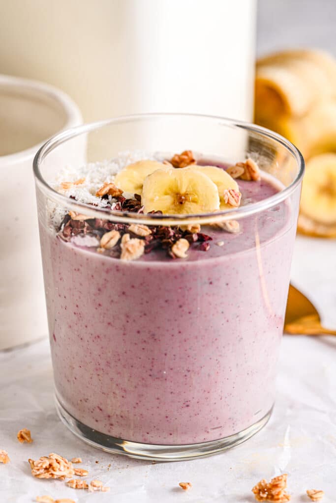 Banana Blueberry Smoothie with Greek Yogurt