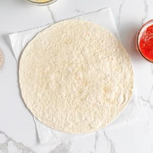 Tortilla wrap as base for pizza
