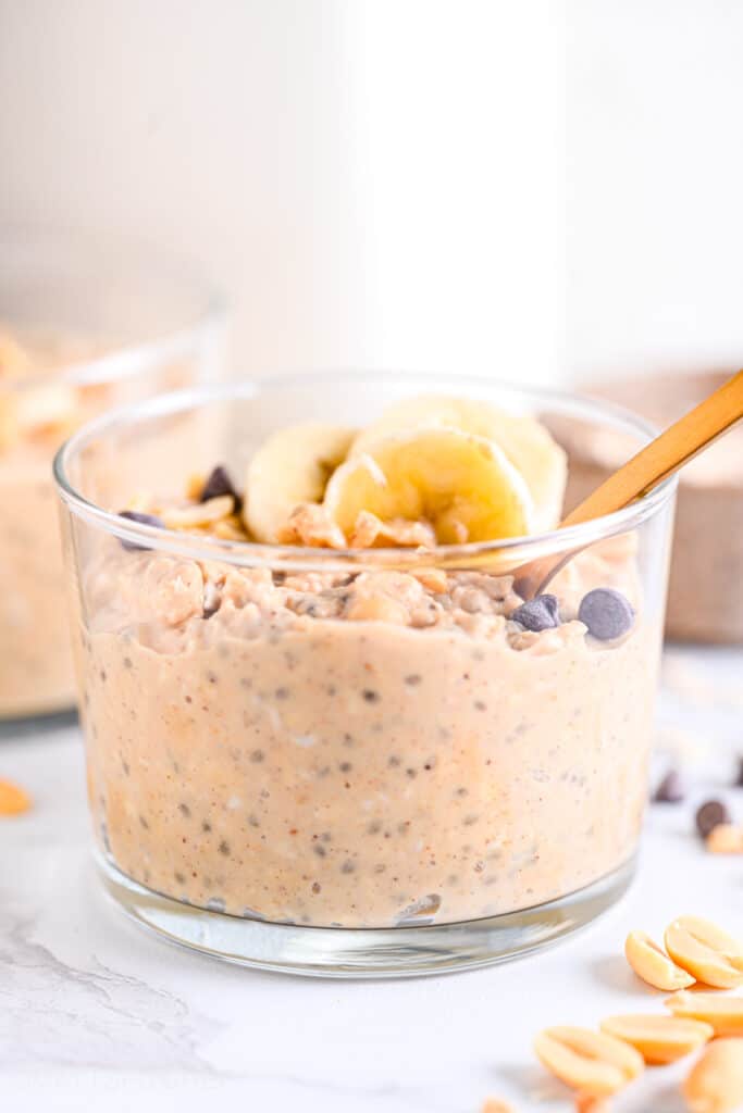 Creamy pb2 overnight oats with banana and chocolate chips