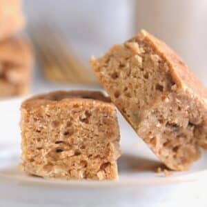 Apple Pie Protein Bars